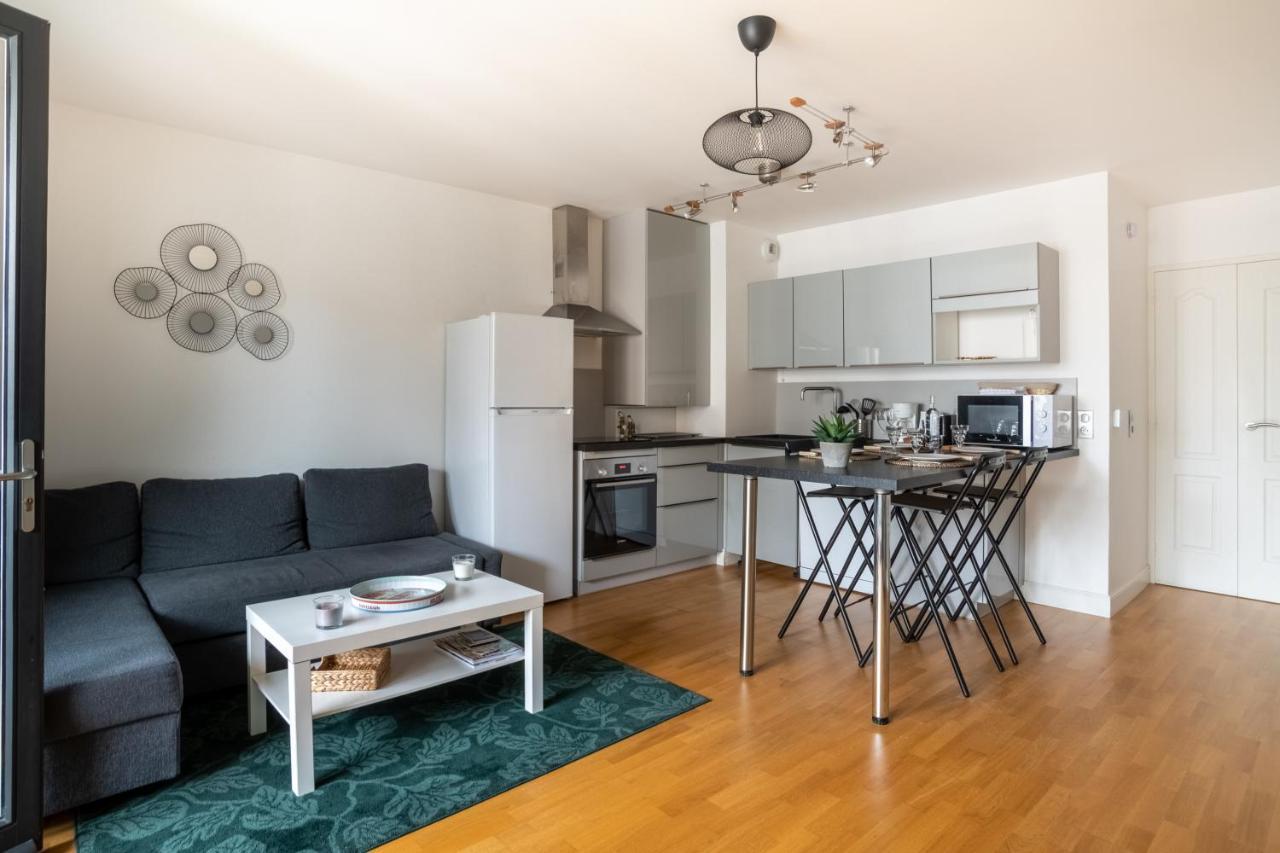 Le Regatta Apartment อาร์กาชง ภายนอก รูปภาพ